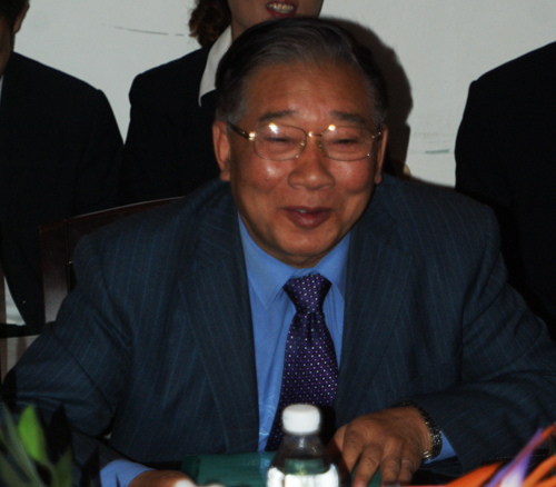 02������У���»�ӭ��