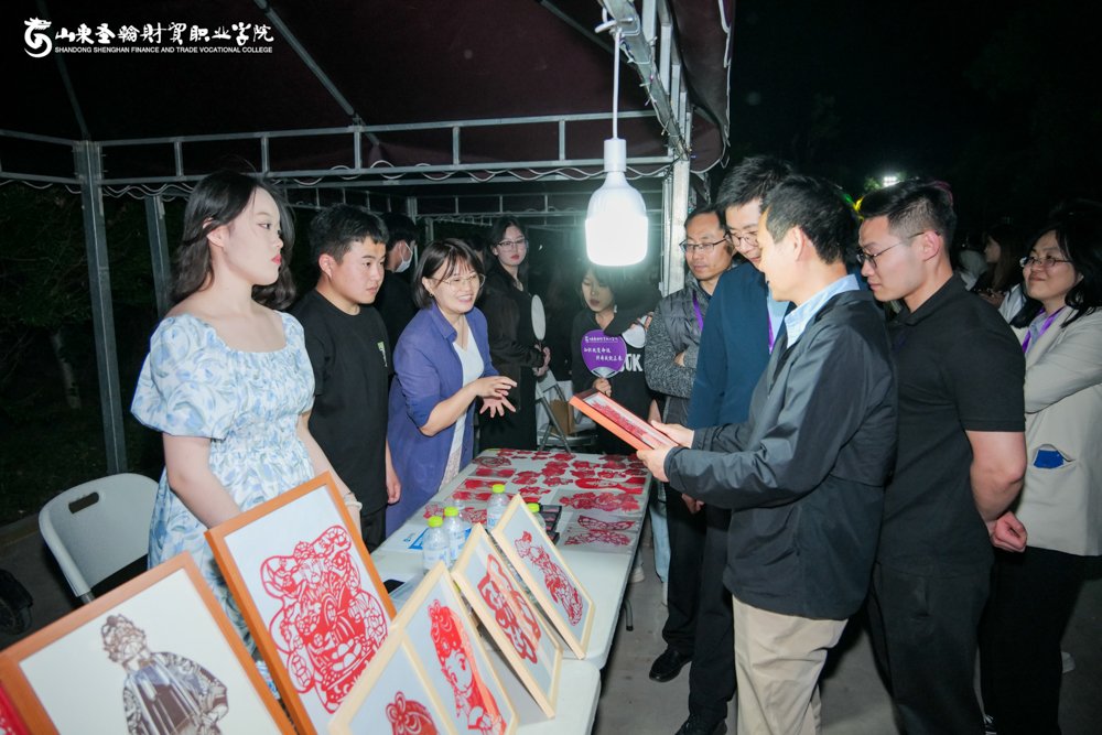 ���ͼƬ�鿴��һ��