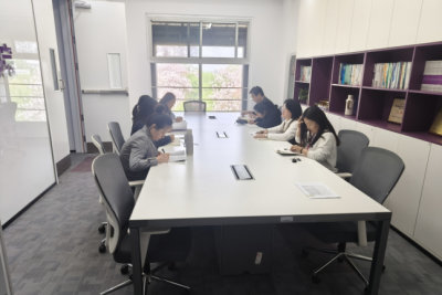 ���ʵ����ѧ�ĸ� ��̽Эͬ����